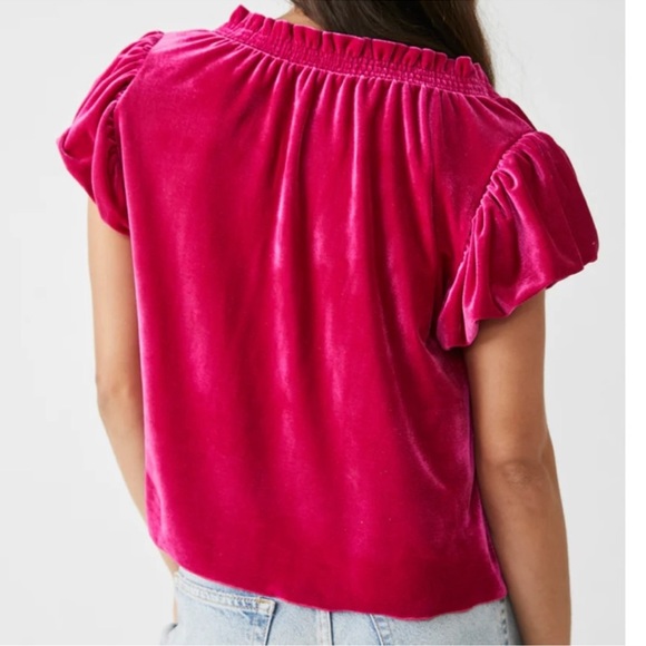 FREE PEOPLE TERESE PINK VELVET TOP LARGE - Picture 2 of 6
